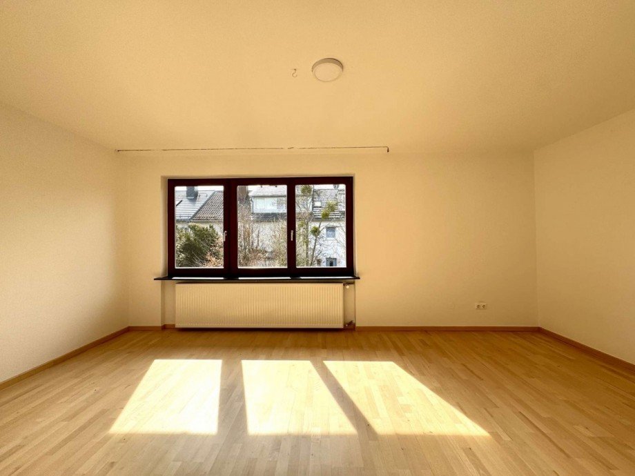 Schlafzimmer 1. OG Reihenendhaus M�nchen