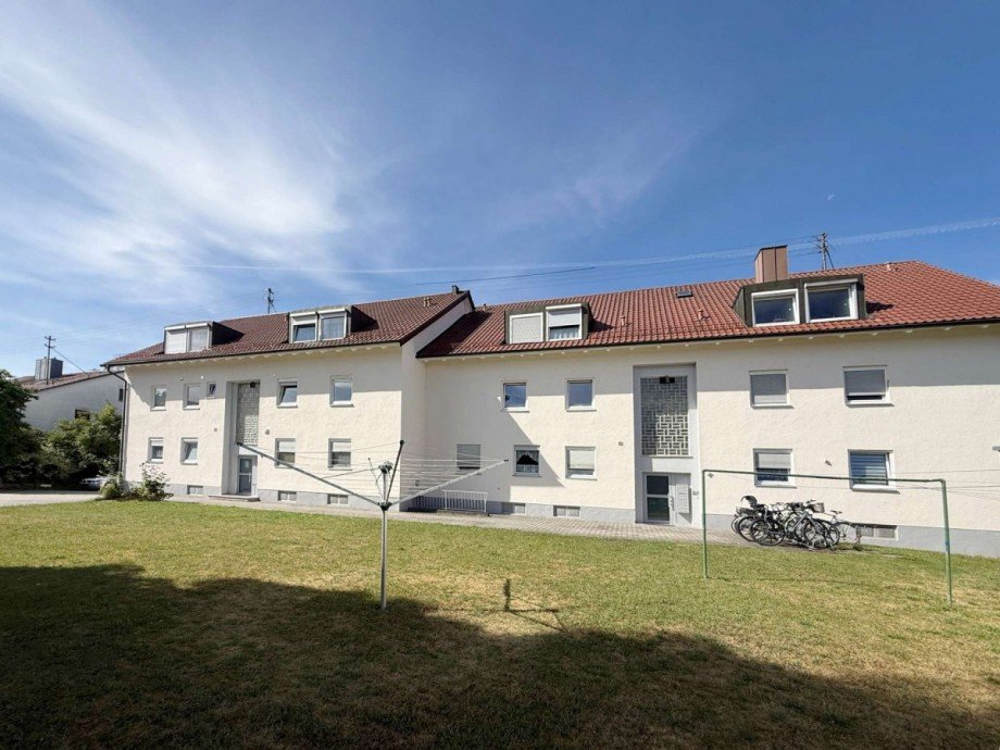 Gartenansicht Dachgeschosswohnung Karlsfeld