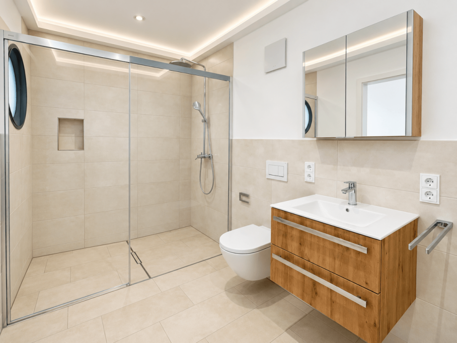 Duschbadezimmer Dachgeschosswohnung M�nchen