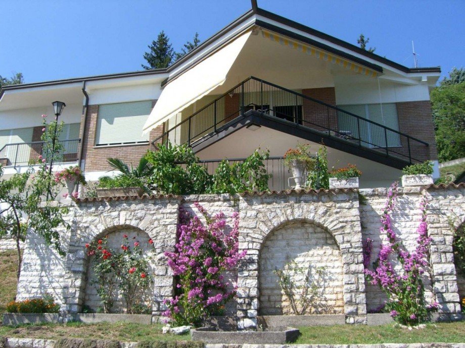 Haus Au�enansicht Einfamilienhaus Sal�