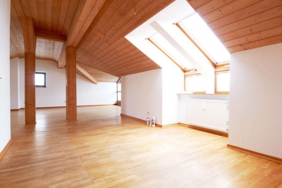 Essbereich gro�e Wohnung Mehrfamilienhaus Grafing
