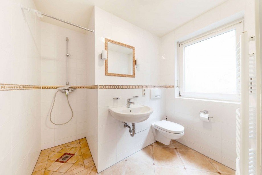 Badezimmer Souterrain Erdgeschosswohnung M�nchen