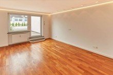 Schlafzimmer VERKAUFT: Dachterrassen Atelier-Wohnung am K�nigsplatz