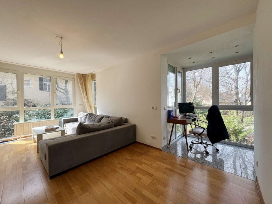 Wohnzimmer Etagenwohnung M�nchen