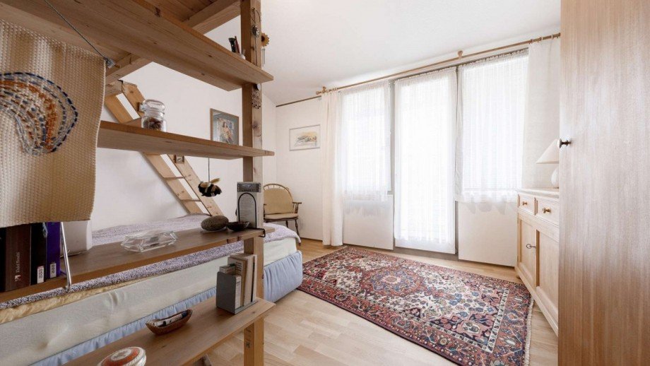 Helles Schlafzimmer nach Norden Reihenhaus M�nchen