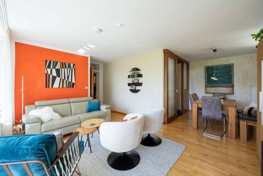 Wohnzimmer mit Essbereich Etagenwohnung Unterschlei�heim