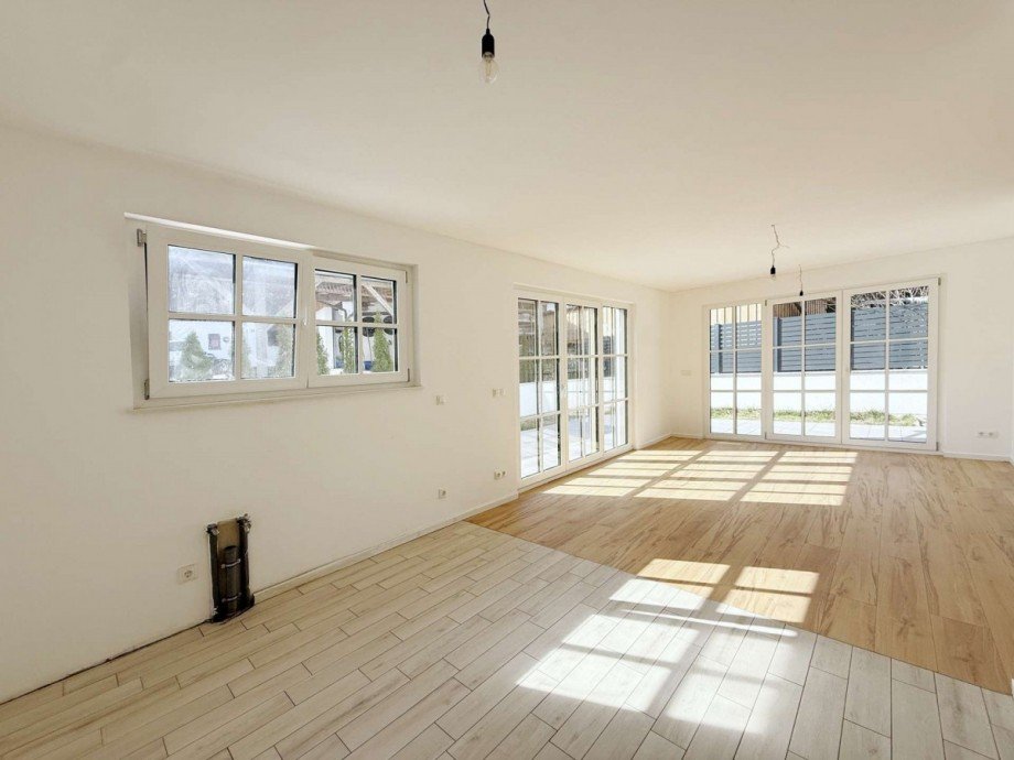 sonniger Wohn-Essbereich Einfamilienhaus Egling