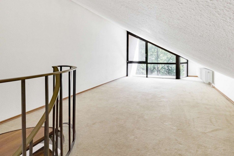 Galerie Dachgeschosswohnung M�nchen