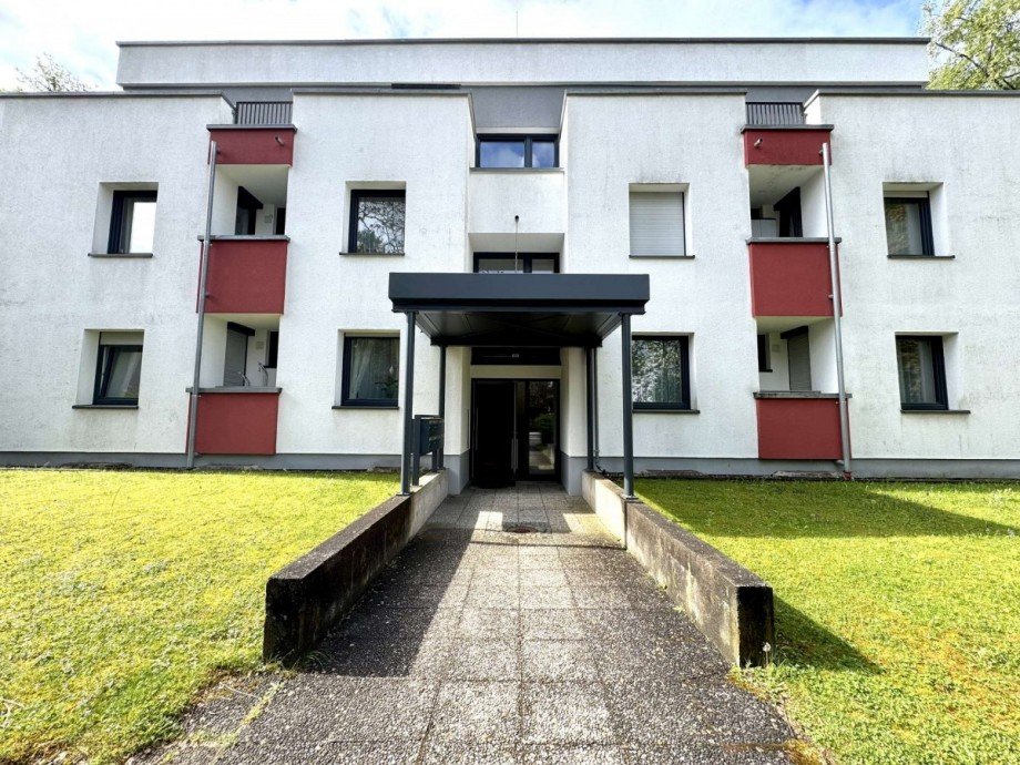 Blick auf das Haus Dachgeschosswohnung M�nchen