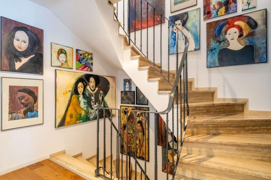 Treppenhaus im EG Doppelhaush�lfte M�nchen