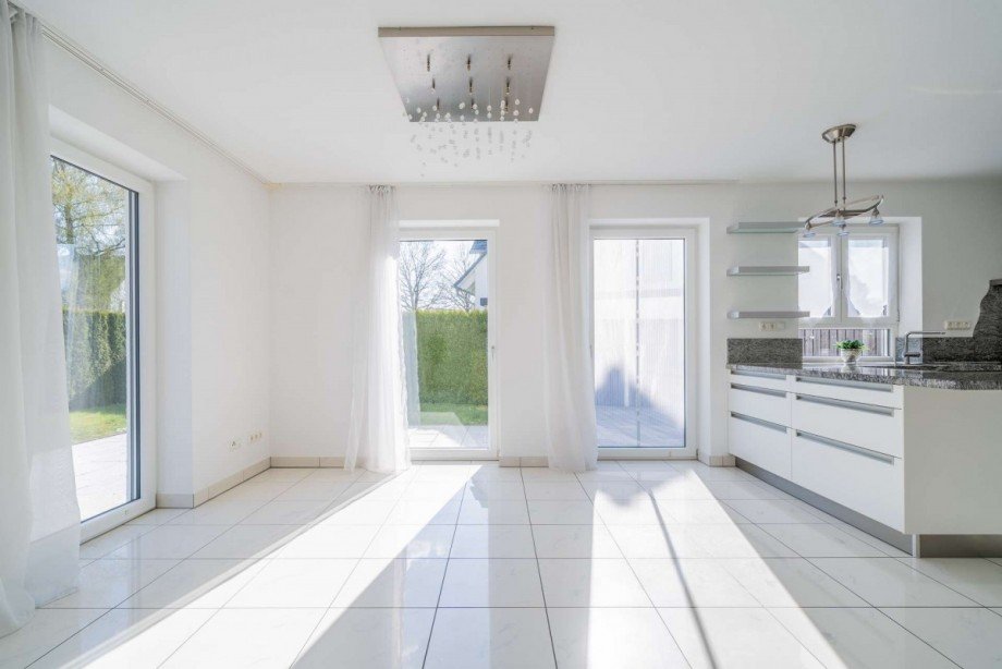 Essplatz mit K�che Einfamilienhaus Friedberg