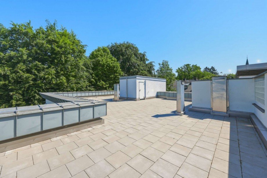 Gemeinschaftsdachterrasse Etagenwohnung M�nchen
