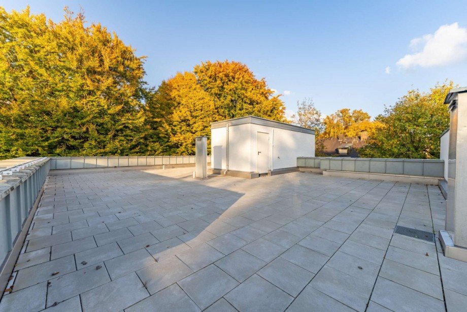 Gemeinschaftsdachterrasse Etagenwohnung M�nchen