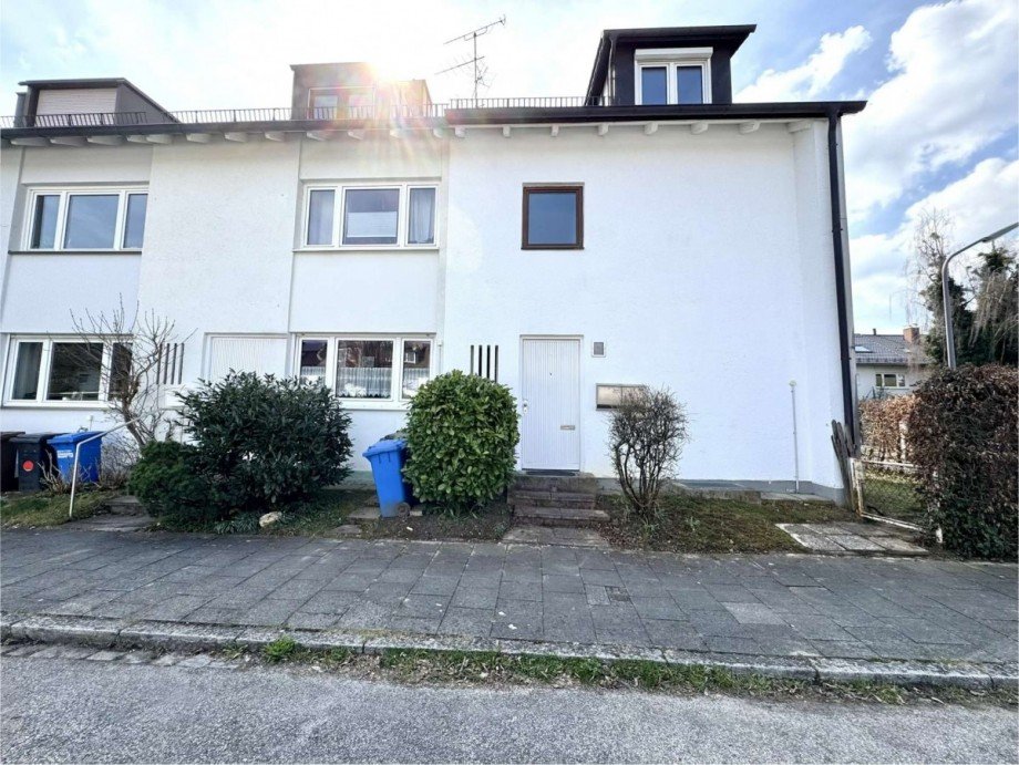 Blick auf das Haus Reihenendhaus M�nchen