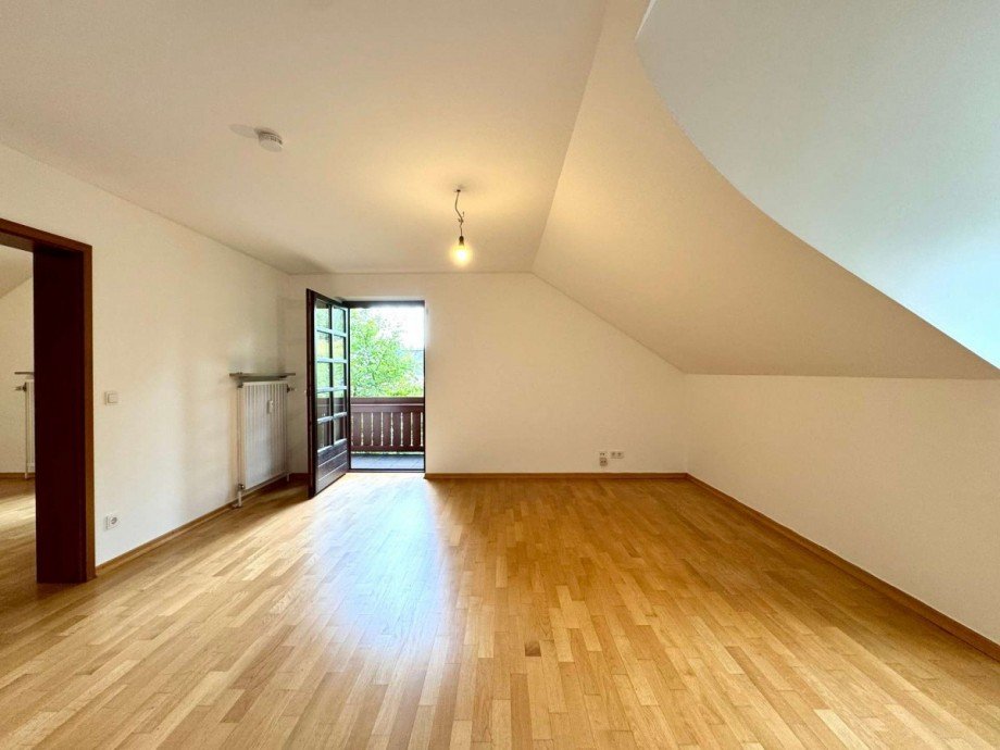 Wohnzimmer Dachgeschosswohnung M�nchen