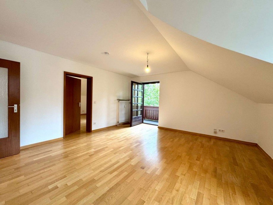Wohnzimmer Dachgeschosswohnung M�nchen