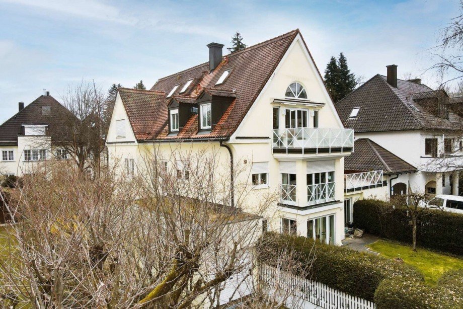 Blick auf das Haus Erdgeschosswohnung M�nchen