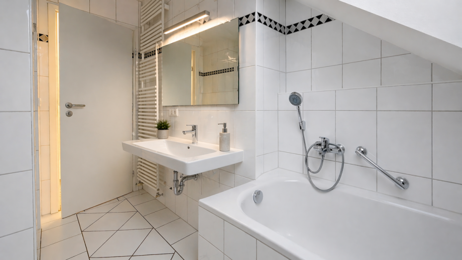 Badezimmer im Dachgeschoss Maisonettewohnung M�nchen