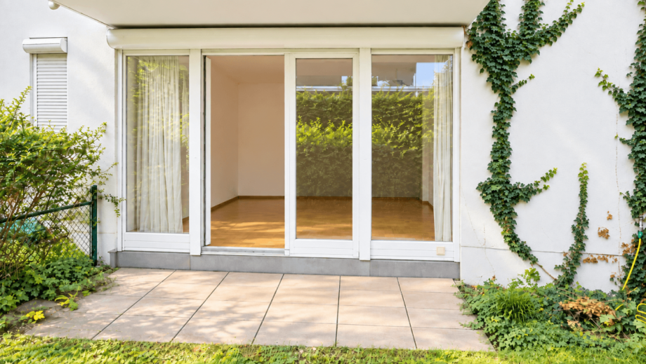 Private Terrasse mit eigenem Garten Erdgeschosswohnung M�nchen