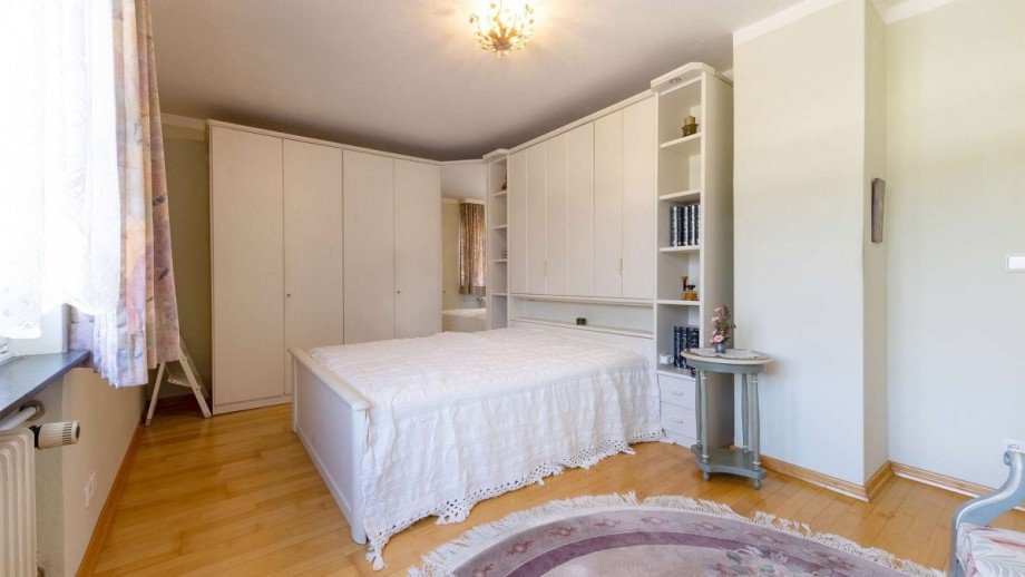 Elternschlafzimmer Reihenmittelhaus M�nchen