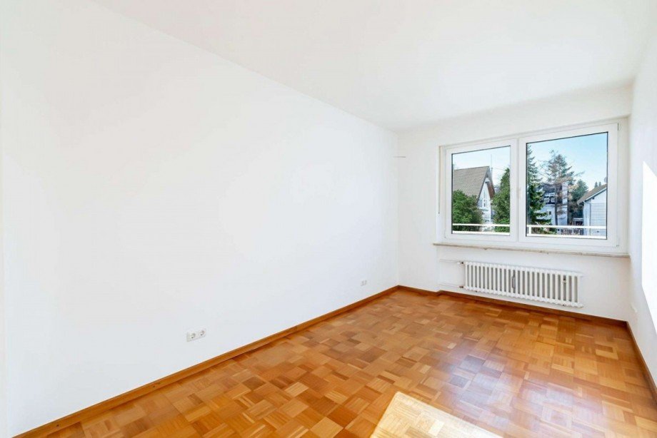 Kinderzimmer WHG 1. OG rechts Mehrfamilienhaus M�nchen