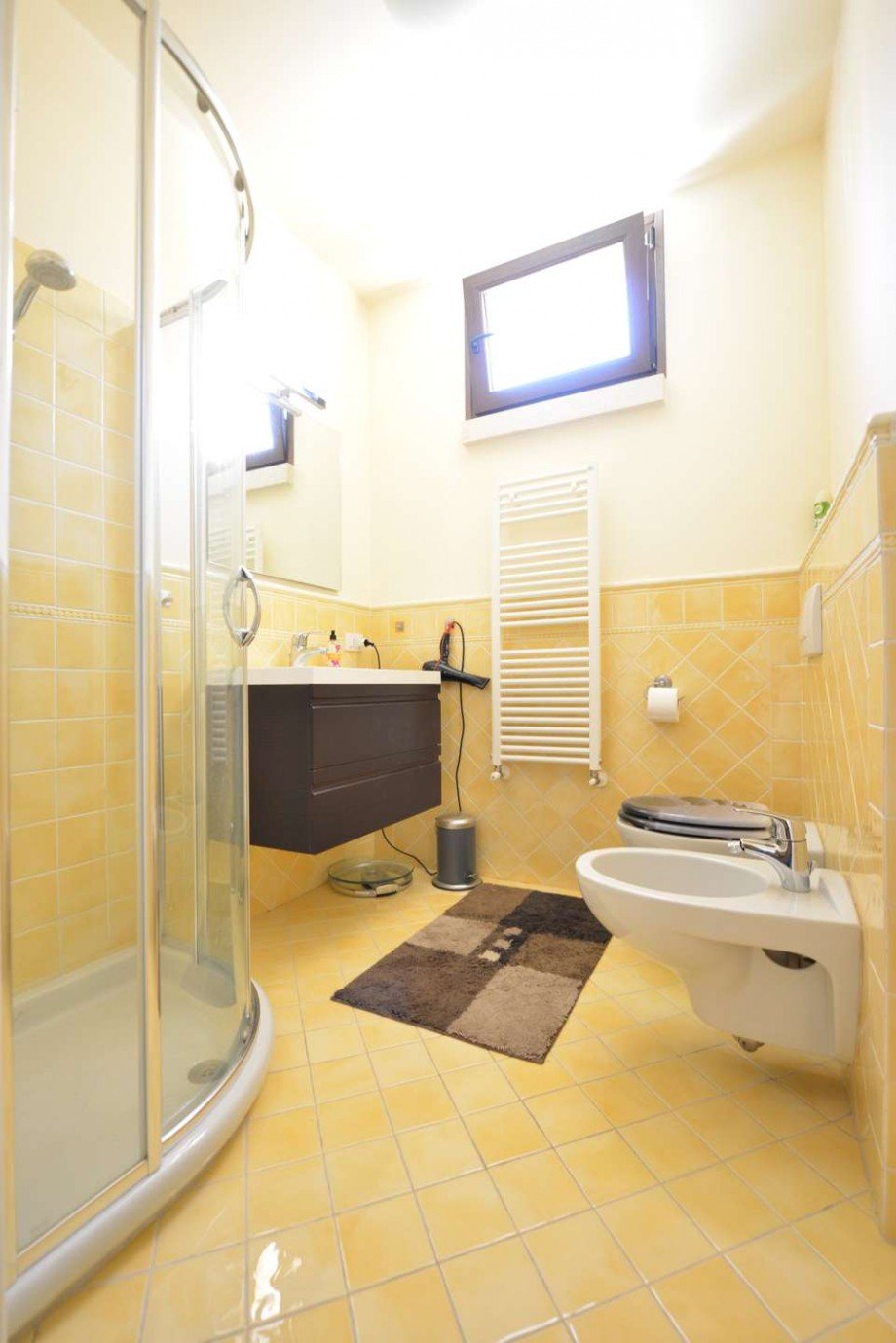 Duschbad Einfamilienhaus Gardone Riviera