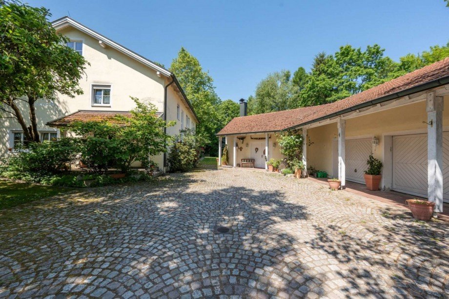 Innenhof Einfamilienhaus K�nzing