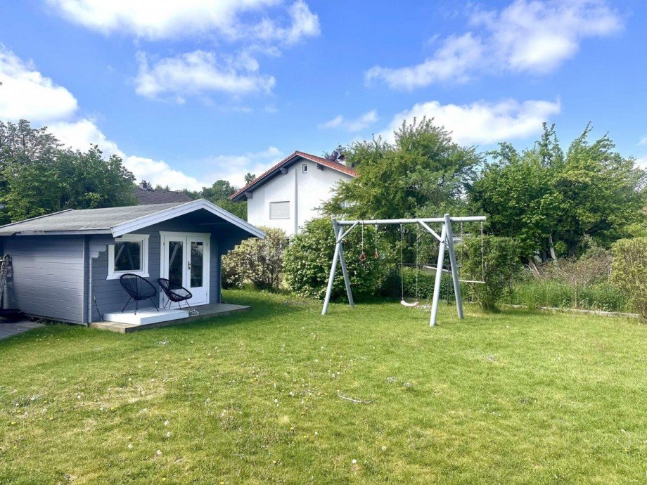 Gartenansicht Zweifamilienhaus 83371 Traunreut