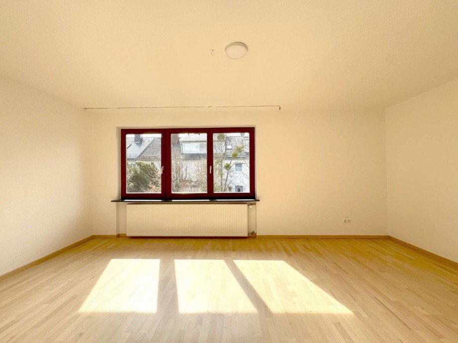 Schlafzimmer 1. OG Reihenendhaus M�nchen