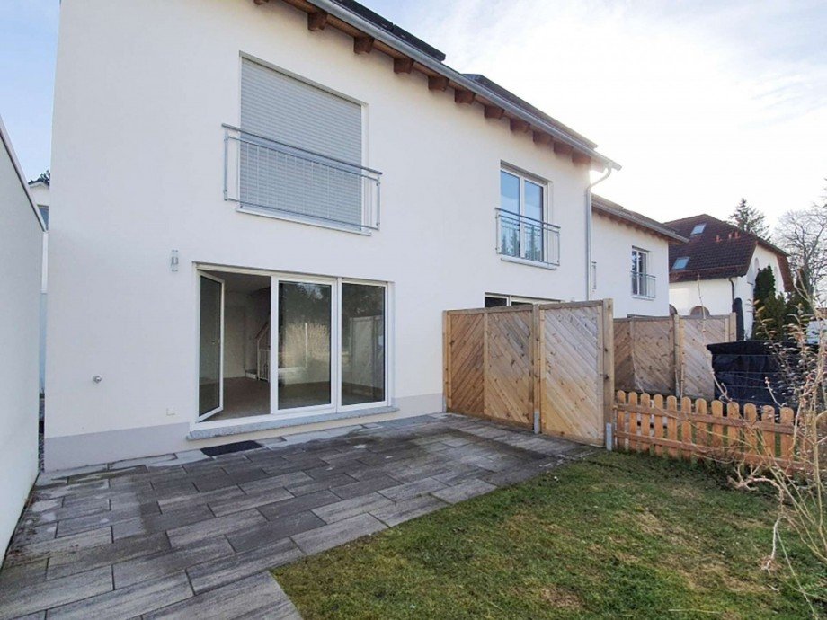 Westansicht Reiheneckhaus M�nchen