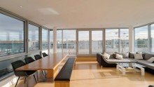 Wohnzimmer mit freiem Blick VERMIETET: Stilvolles Wohnen und Arbeiten im Gewerbegebiet Riem nahe Bugapark