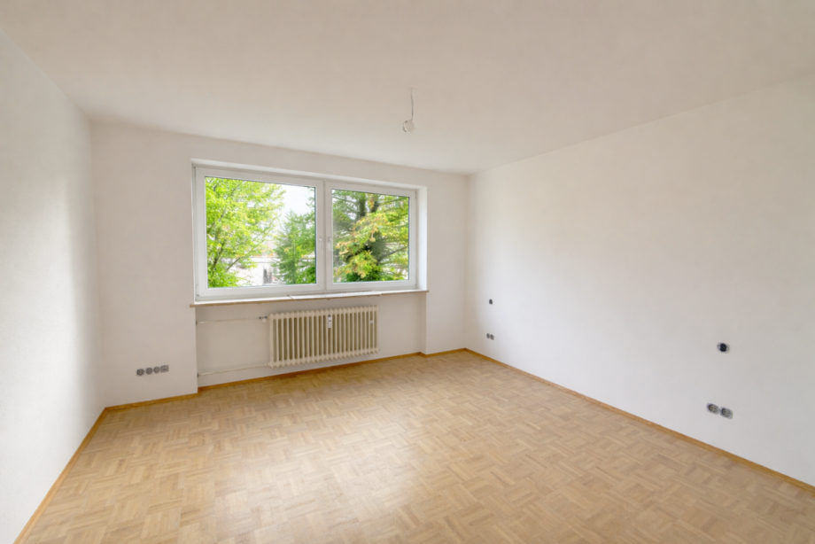 Schlafzimmer nach Osten.jpg Etagenwohnung M�nchen