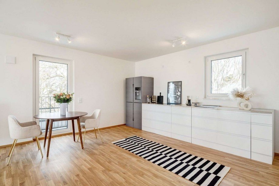 Wohn und Essbereich Etagenwohnung M�nchen