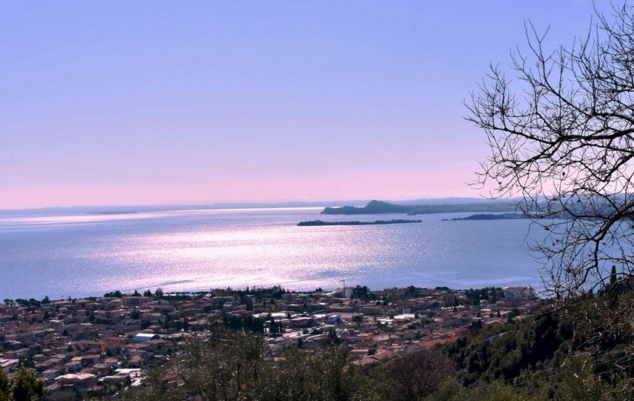 Blick auf die Isola del Garda Villa Toscolano-Maderno
