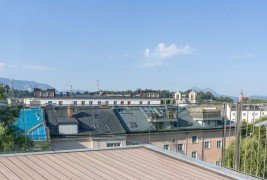 Hauptbild Exklusive 6-Zi.-Penthouse-Whg. in historischer Villa in Salzburg