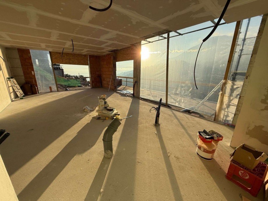 Baufortschritt Wohnzimmer Villa Toscolano-Maderno