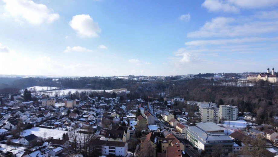 Luftbildaufnahme 2 Wohn- / Gesch�ftshaus Vilshofen an der Donau