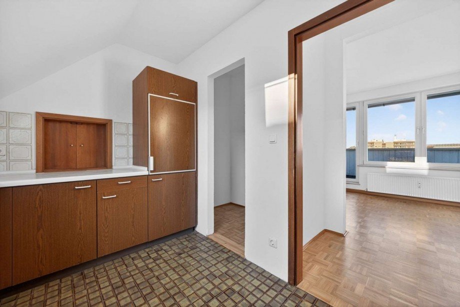 K�che mit Abstellkammer Dachgeschosswohnung M�nchen