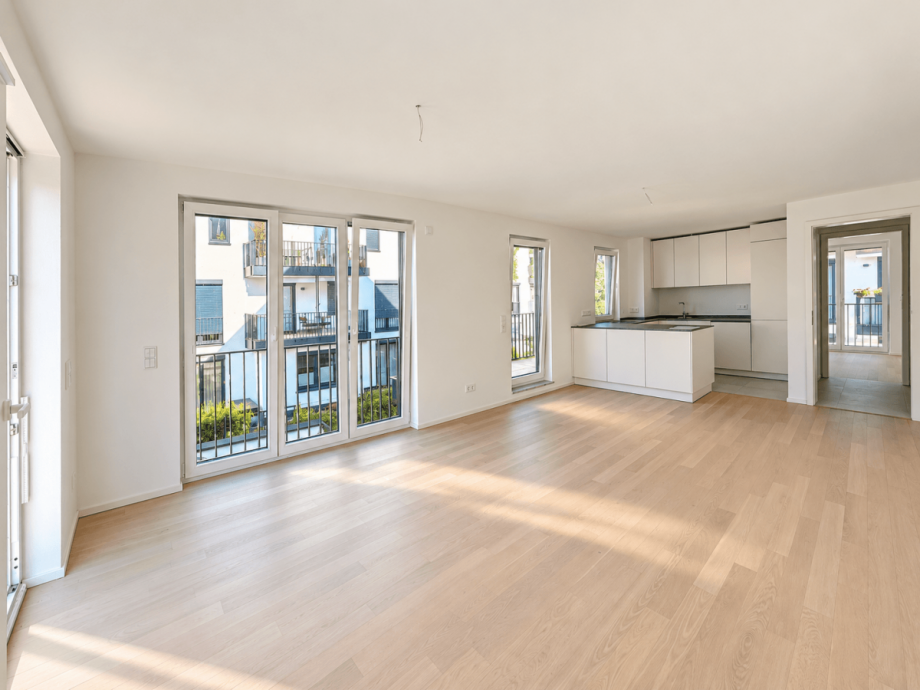 gro�z�giger Wohn-Essbereich Etagenwohnung M�nchen