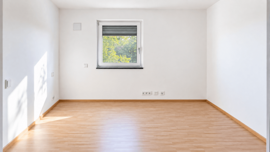 Helles Schlafzimmer Dachgeschosswohnung M�nchen
