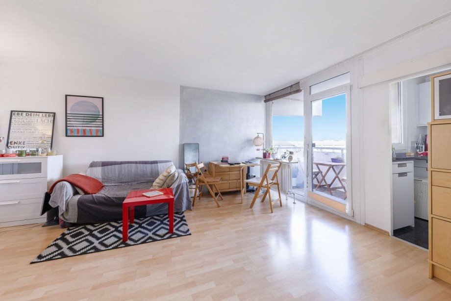 Wohnzimmer mit sch�ner Aussicht Etagenwohnung Garching