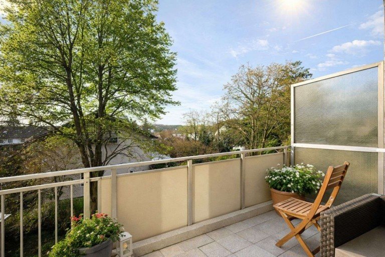 ruhiger S�dbalkon m�bliert M�nchen Etagenwohnung Vermietete, sonnige 2 Zi.-Whg. in S�dausrichtung mit S�dbalkon in Perlach